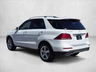 Mercedes-Benz GLE 2017 Tracción en las cuatro ruedas GLE 350 4MATIC 4dr SUV