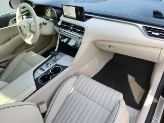 Genesis G70 2026 2.5T Prestige 4dr Sedán