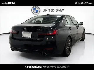 BMW 3 Serie 2024 330i 4dr Sedán