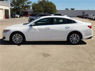Chevrolet Malibu 2025 LT 4dr Sedán con 1LT