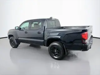 Toyota Tacoma 2021 4x4 SR V6 4dr Double Cab 5.0 ft SB