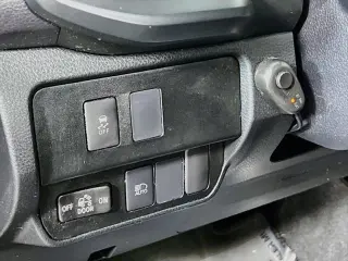 Toyota Tacoma 2021 4x4 SR V6 4dr Double Cab 5.0 ft SB