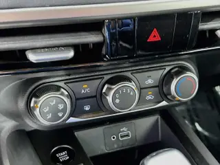 Nissan Kicks 2025 AWD S 4dr Crossover