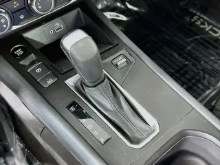 Nissan Kicks 2025 AWD S 4dr Crossover