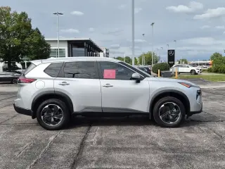 Nissan Rogue 2024 AWD SV 4dr Crossover