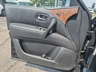 Nissan Armada 2023 4x4 SL 4dr SUV