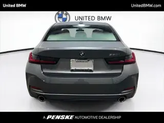 Sedán BMW 3 Series 2026 330i 4 puertas