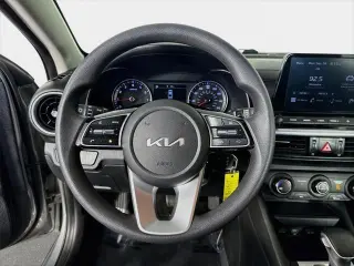Kia Forte 2023 LXS 4p Sedano