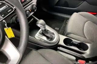 Kia Forte 2021 LXS 4dr Sedán