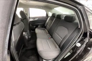 Kia Forte 2021 LXS 4dr Sedán