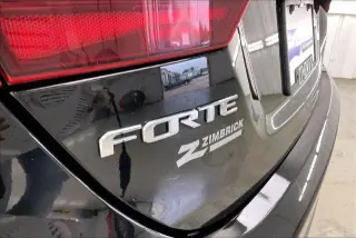Kia Forte 2021 LXS 4dr Sedán