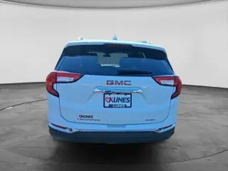 GMC Terrain 2024 AWD SLT 4p SUV