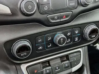 GMC Terrain 2024 AWD SLT 4p SUV