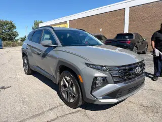 Hyundai TUCSON 2025 AWD SEL Conveniencia 4p SUV