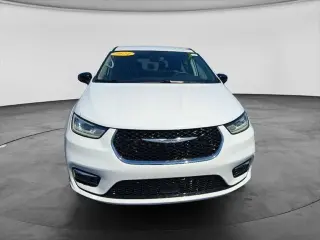 Chrysler Pacifica 2024 Touring L 4dr Minivan