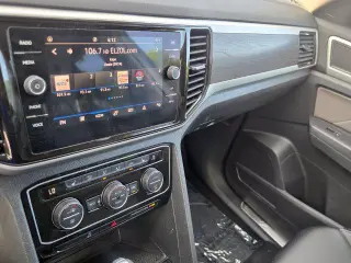 Volkswagen Atlas 2023 SE 4p SUV con Tecnología