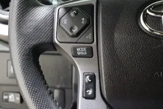 Toyota Tacoma 2021 4x4 TRD Sport 4dr Double Cab 5.0 ft SB 6A