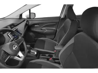 Nissan Versa 2024 SV 4p Sedana