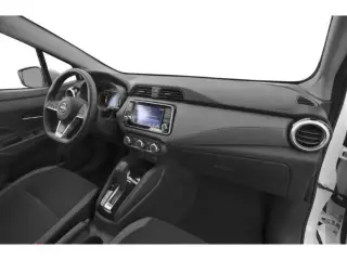 Nissan Versa 2024 SV 4p Sedana