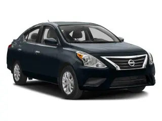 Nissan Versa 2017 1.6 SV 4dr Sedán