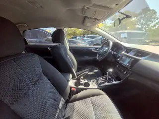 Nissan Sentra 2017 SR 4dr Sedán
