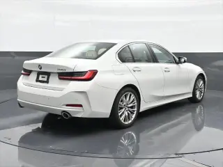 BMW Serie 3 2024 330i 4p Sedán