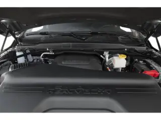 Ram 2500 2021 4x4 Tradesman 4puerta Camioneta de cabina doble 8 ft LB