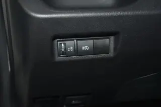 Toyota RAV4 2025 AWD LE 4p SUV