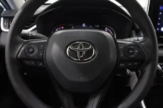 Toyota RAV4 2025 AWD LE 4p SUV