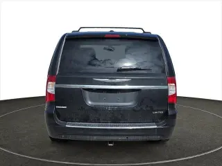 Chrysler Town and Country 2016 Limited 4dr Mini-Van
