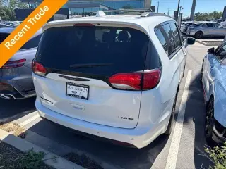 Chrysler Pacifica 2019 Limited 4dr Mini-Van