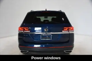 Volkswagen Atlas 2021 V6 SE 4dr SUV w/Tecnología (lanzamiento a mitad de año)