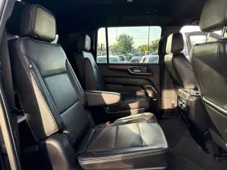 2025 GMC Yukon XL 4WD Denali