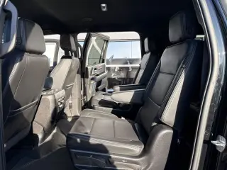 2025 GMC Yukon XL 4WD Denali