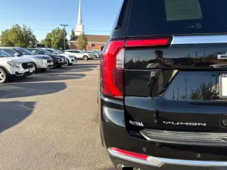 2025 GMC Yukon XL 4WD Denali