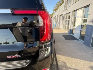 2025 GMC Yukon XL 4WD Denali