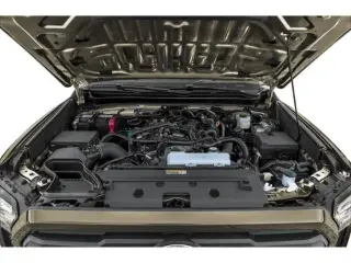 Toyota Tacoma 2024 4x4 TRD Off-Road 4dr Double Cab 5.0 ft SB 8A