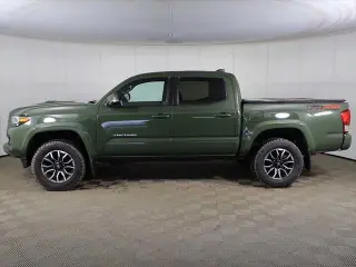 Toyota Tacoma 2022 4x4 TRD Sport 4p Doble Cabina Doble 5.0 ft CB 6A