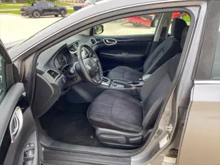 Nissan Sentra 2017 SV 4p Sedan
