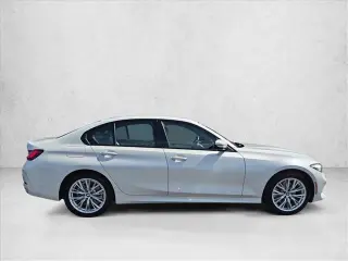 Serie 3 BMW 2023 330i Sedán 4p