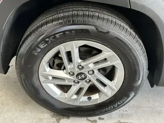 Hyundai TUCSON 2025 SE 4dr SUV
