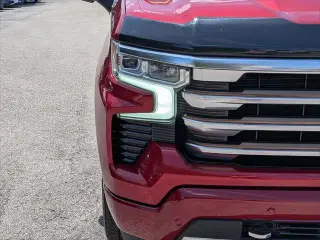 Chevrolet Silverado 1500 2022 4x2 High Country 4p Cab de Tripulante 5.8 ft. SB