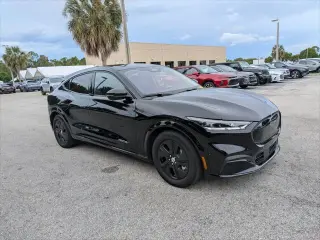 Ford Mustang Mach-E 2023 AWD California Route 1 4p SUV