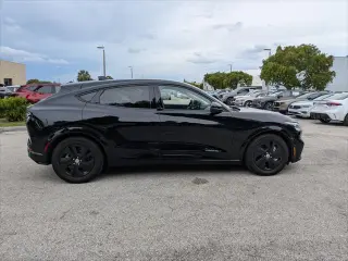 Ford Mustang Mach-E 2023 AWD California Route 1 4p SUV