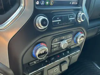 GMC Sierra 1500 Limited 2022 4x4 Elevation Standard 4p Doble Cabina Cuadrada 6.6 ft. PB