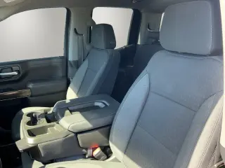 GMC Sierra 1500 Limited 2022 4x4 Elevation Standard 4p Doble Cabina Cuadrada 6.6 ft. PB
