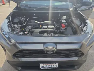 Toyota RAV4 2021 LE 4dr SUV