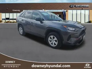 Toyota RAV4 2021 LE 4dr SUV