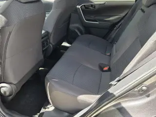 Toyota RAV4 2024 LE 4dr SUV