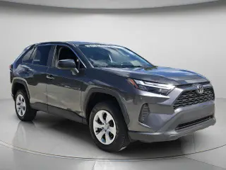Toyota RAV4 2024 LE 4dr SUV